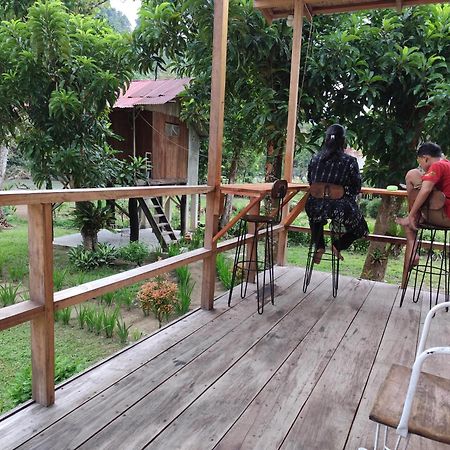 Bua Guesthouse Tangkahan ภายนอก รูปภาพ