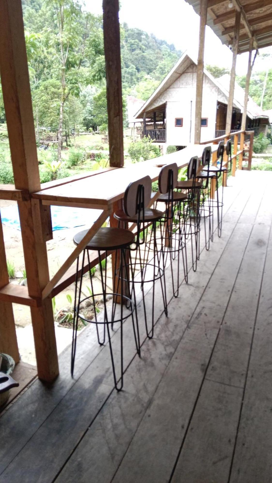 Bua Guesthouse Tangkahan ภายนอก รูปภาพ